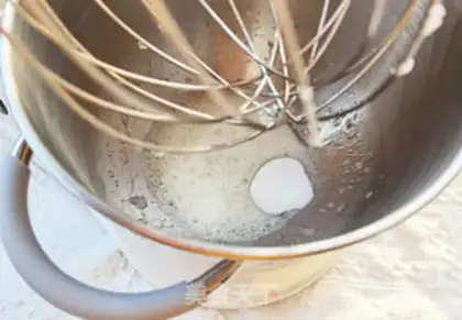 Make Strawberry roll step 5