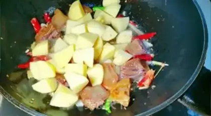Make Potatoes for duck step 4