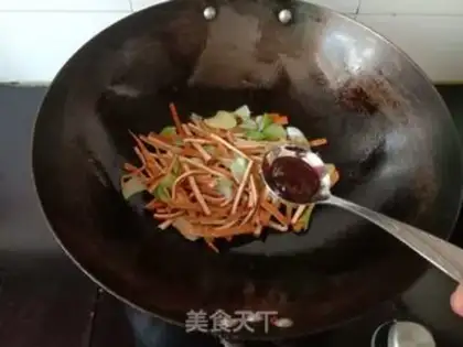 Make Scrambled onions step 2