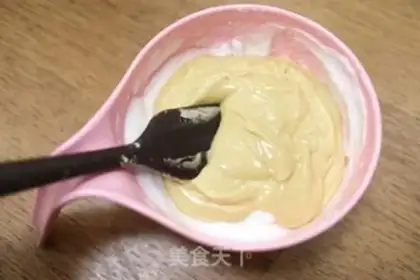 Make Peanut butter kipper cake step 8