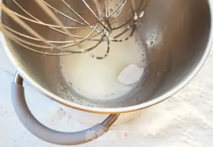 Make Strawberry roll step 7