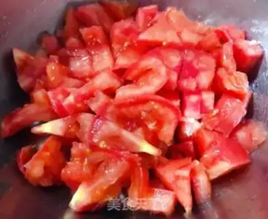 Make Tomato cucumber omelet soup step 4