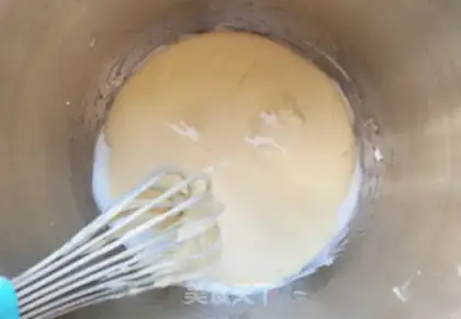 Make Strawberry roll step 13