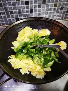 Make Spry pepper fried eggs step 2