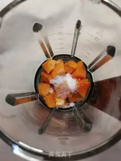Make Cucumber juice step 1
