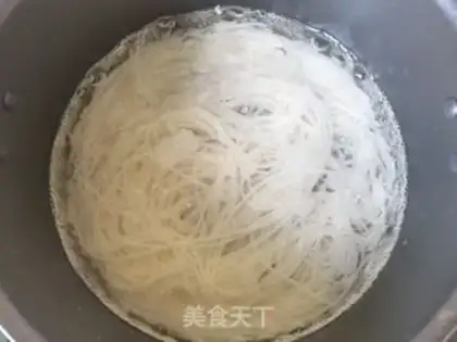 Make Carrot and oil powder step 4