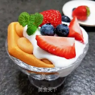 Make Strawberry yogurt step 3