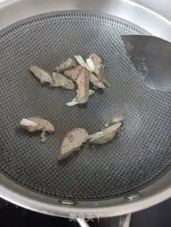 Make Chicken liver and mussels for cabbage step 12