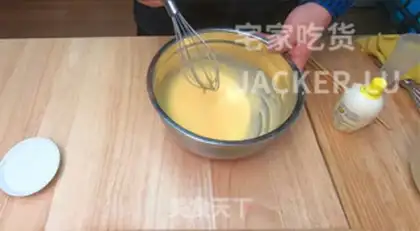 Make Japanese cotton Swiss roll step 9