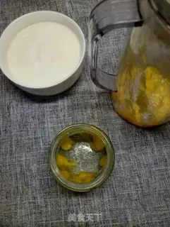 Make Mango yogurt step 2