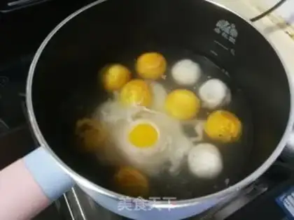 Make Wine and egg soup step 2