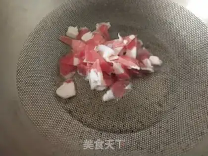 Make Celery fried meat step 1