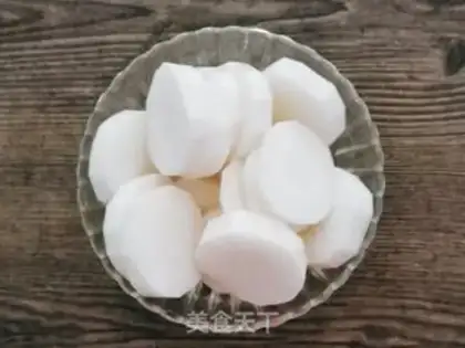 Make A mushroom radish step 0