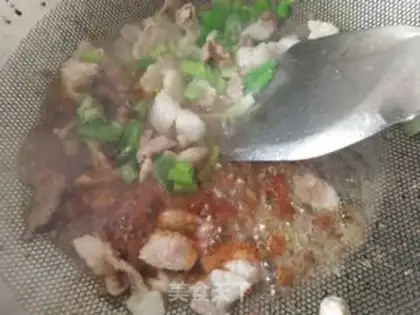Make Celery fried meat step 2