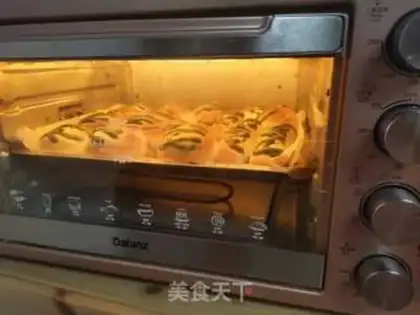 Make Tea strip bread step 13
