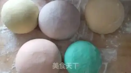 Make Candy buns step 3