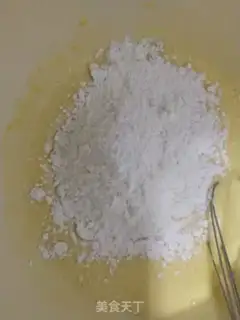 Make Strawberry cream cake step 3