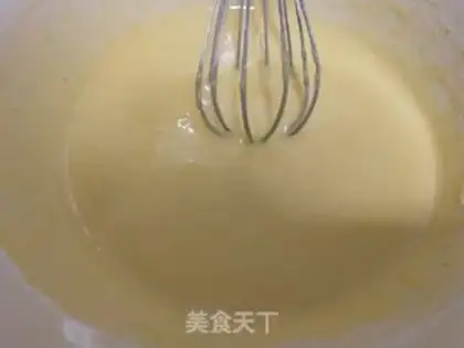 Make Strawberry cream cake step 4