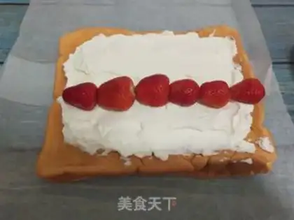Make Strawberry cream cake step 11
