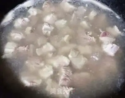 Make Tomato potato stew beef step 1