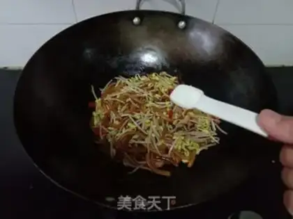 Make Soybean sprouts step 5
