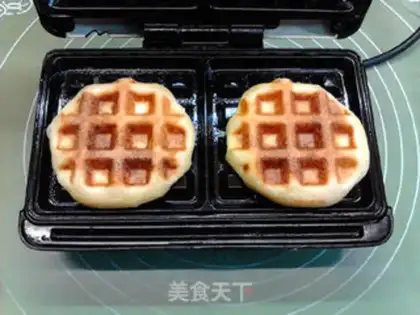 Make Cranberry double cheese waffles step 15