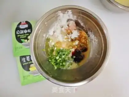Make Scrambled rice balls step 2