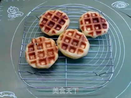 Make Cranberry double cheese waffles step 16