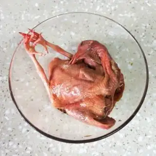 Make Roast pigeon step 1