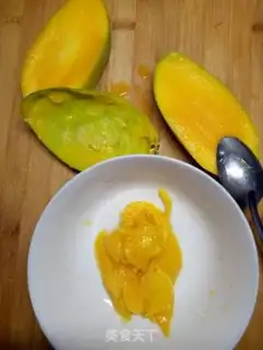 Make Mango milk step 1