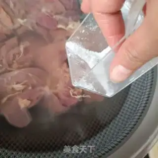 Make Spinach chicken and rice step 1
