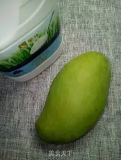 Make Mango milkshake step 0