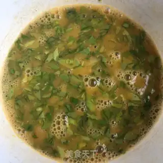 Make Tomato eggs, fried cake step 2