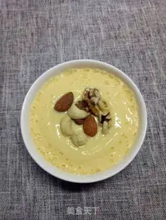 Make Mango milkshake step 3