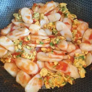 Make Tomato eggs, fried cake step 6