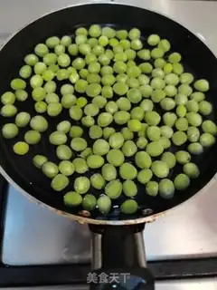 Make Cheese and peas step 1