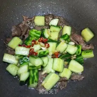 Make Beef cucumber step 8