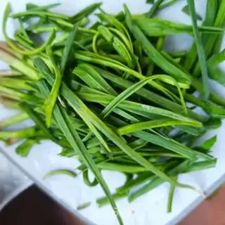 Make Garlic swirling step 2