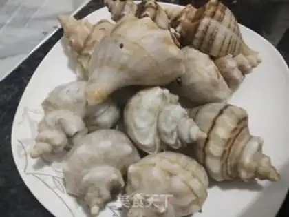 Make White burning conch step 3