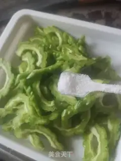 Make Scrambled swans step 1