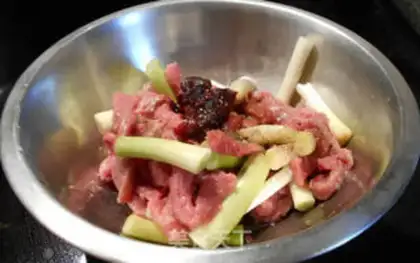 Make Korean beef string step 1