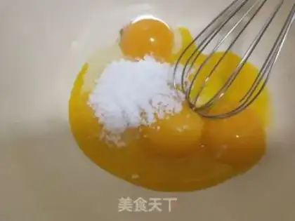 Make Flamingo cream roll step 2