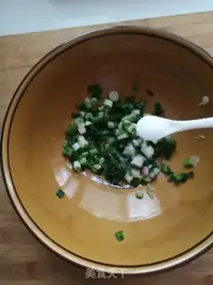 Make Onion noodles step 1