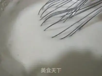 Make Flamingo cream roll step 6