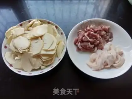 Make Spring fried meat step 0