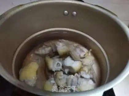 Make Pork hoofs step 1