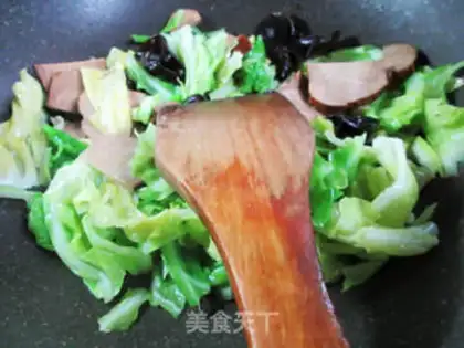 Make Black mussel ham and cabbage step 5