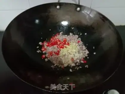 Make Spaghetti sauce step 2