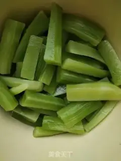 Make The sour cucumber step 2