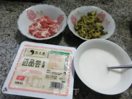 Make The meat pickle tofu step 0
